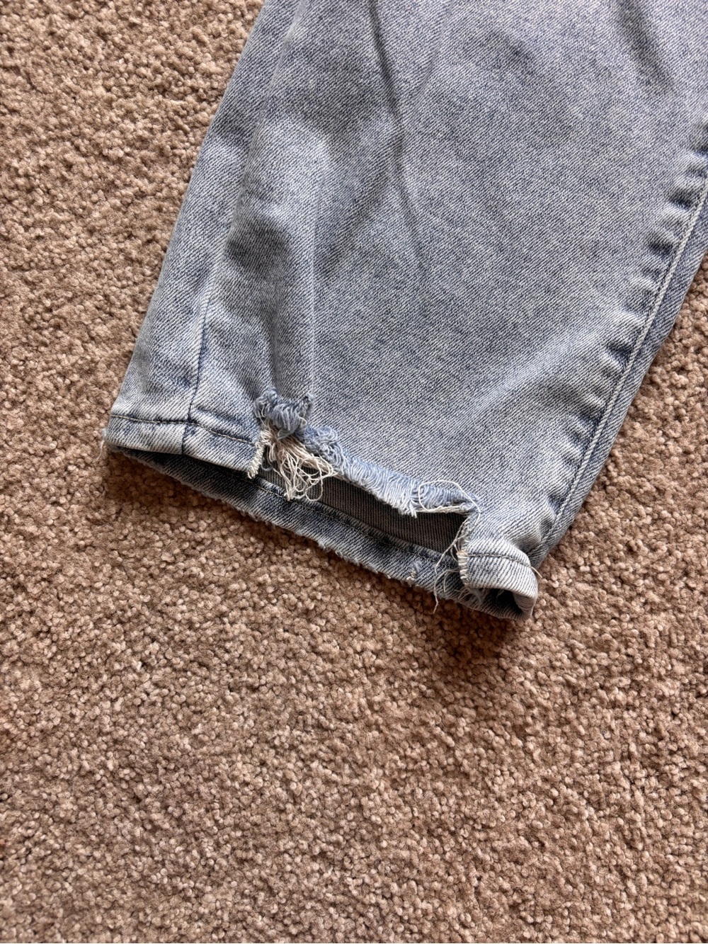 Risen Jeans Classic Light Wash Jeans - Picture 3 of 8